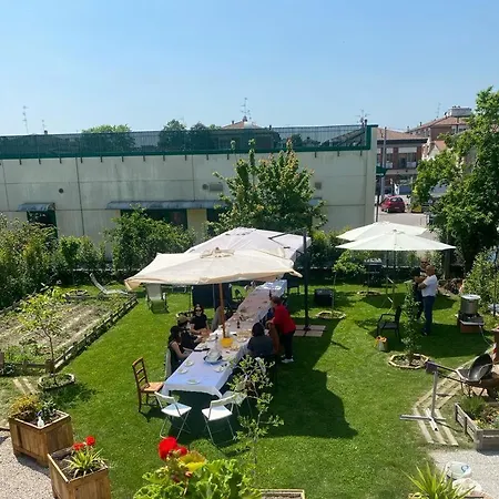 Stella House Bed & Breakfast Crevalcore